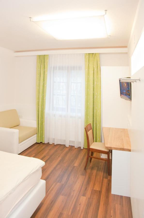 Gasthof Pack "Zur Lebing Au" ฮาร์ทแบร์ก ห้อง รูปภาพ